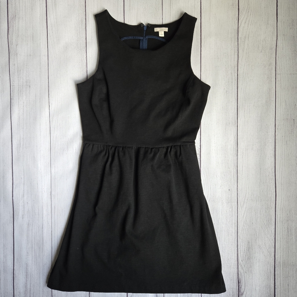 GAP - Black Sleeveless Dress - Small